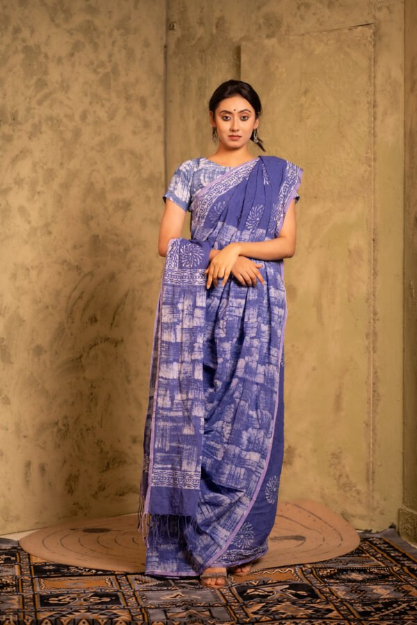 ন্যাচারাল ডাই কটন শাড়ি