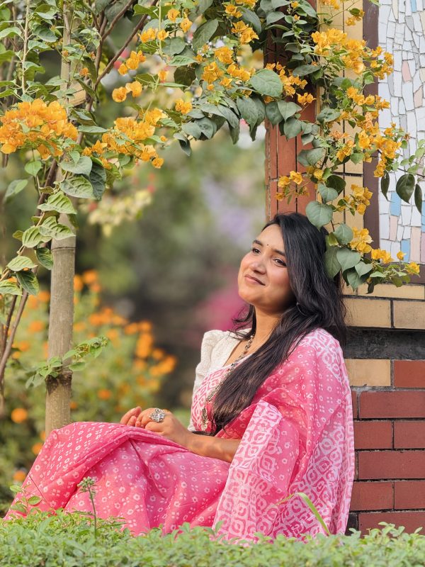 ন্যাচারাল ডাই সেমি মসলিন শাড়ি